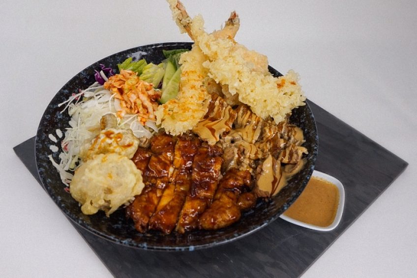 卡尔加里 日本餐厅 Banzai Sushi & Teriyaki House / Banzai Poke & Ramen 电话：403