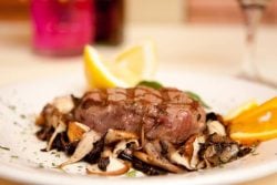 120811111417836-600x400