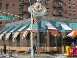 121222194525836-600x450