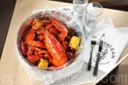 150210114917836-600x400