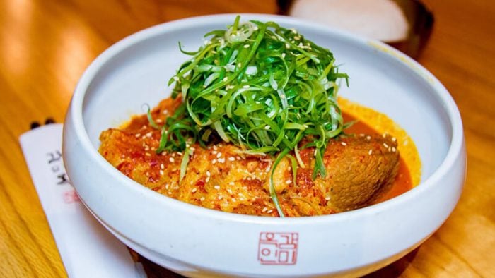 红烧猪肉和自制Gammeeok泡菜 （辣）