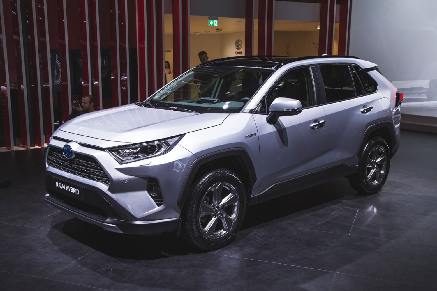 纽约丰田toyota Rav4四轮驱动新车优惠516 256 8645 金牌资讯网