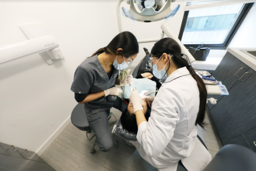 法拉盛最好的牙科诊所 212 5 1809 法拉盛整牙 纽约整牙推荐 法拉盛牙医推荐 法拉盛牙医排名 金牌资讯网