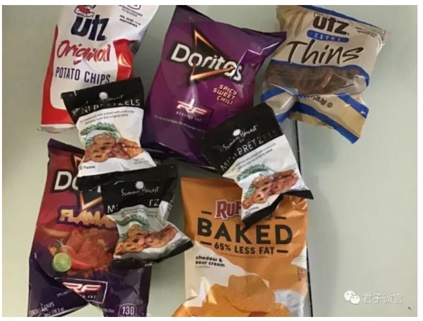 移民美国好吗/中国好还是美国好/美国 生活 与 中国 生活/美国好吗/回国后悔吗/美国老人中心/老人移民美国/绿卡 养老金/中国老人在美国 待遇/美国养老政策/美国老人的待遇