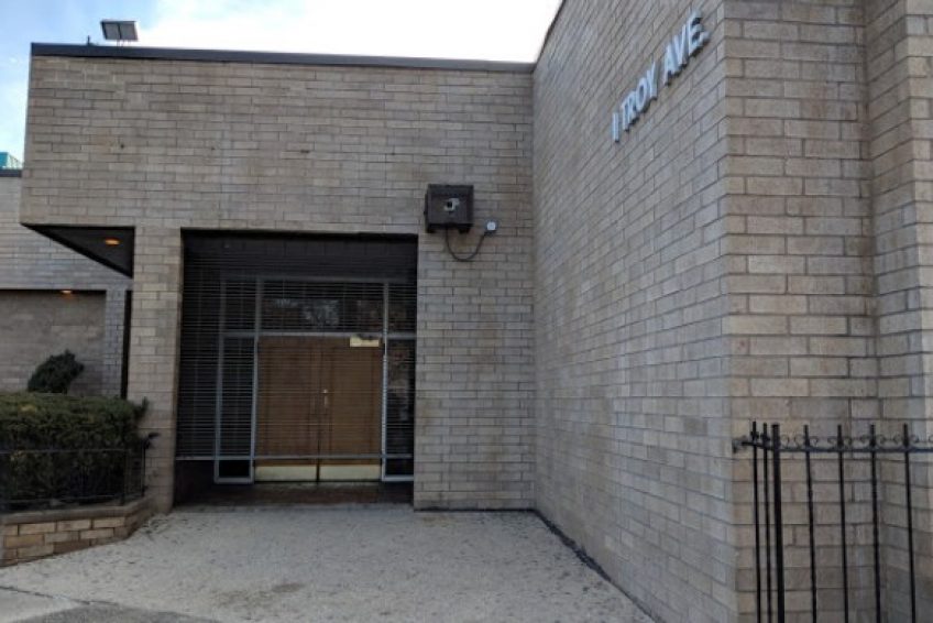 Woodward Funeral Home特洛伊大街殡仪馆 7184938120 • 金牌资讯网