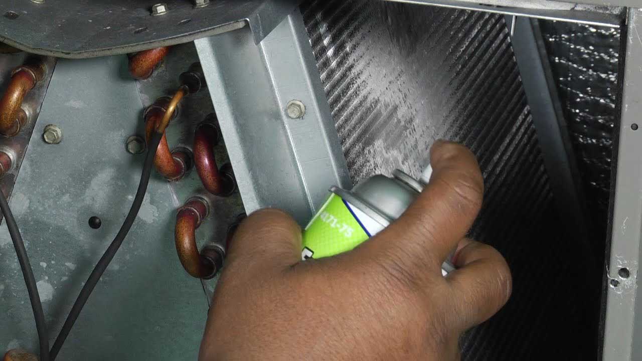 清洗空调,纽约空调清洗,纽约空调清洁,空调全拆药水清洗,普通清洗空调,全面性杀菌消毒,维修安装空调,纽约清洗空调服务,空调清洗,空调不清洗危害,空调清洗误区,维修安装空调,深度清洗空调