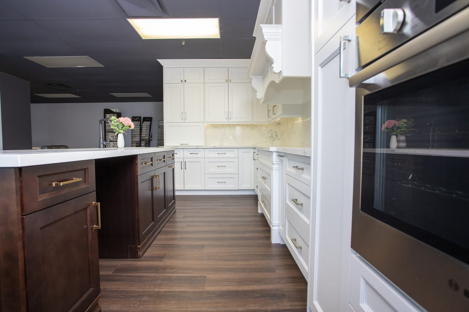 多伦多橱柜,橱柜材料,橱柜台面材料,橱柜结构,橱柜五金件,橱柜门板,橱柜品牌,多伦多装修,橱柜,选购橱柜,推荐多伦多橱柜公司,厨房橱柜,多伦多橱柜选购攻略,橱柜选购大全,多伦多橱柜选购,厨柜制作