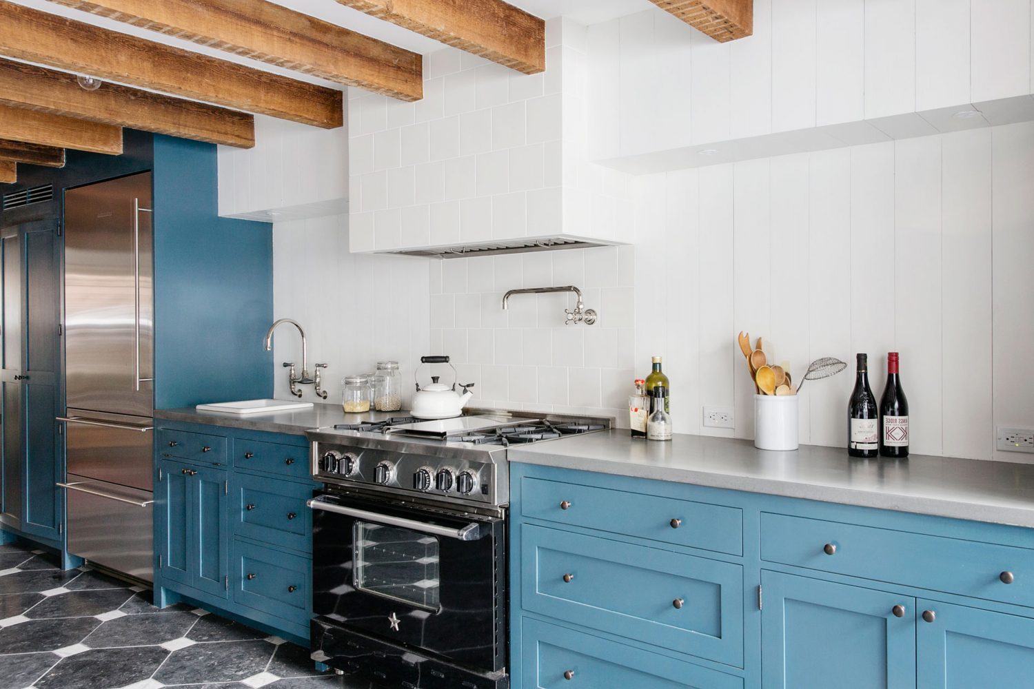 多伦多橱柜,橱柜材料,橱柜台面材料,橱柜结构,橱柜五金件,橱柜门板,橱柜品牌,多伦多装修,橱柜,选购橱柜,推荐多伦多橱柜公司,厨房橱柜,多伦多橱柜选购攻略,橱柜选购大全,多伦多橱柜选购,厨柜制作