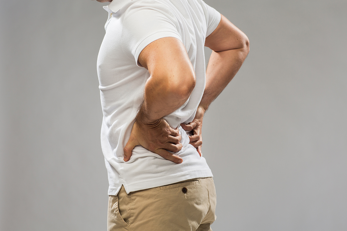 腰痛 突然腰痛 肌肉或韧带受伤 椎间盘问题 小关节功能障碍 腰椎滑脱 神经压迫 骨质疏松导致的椎体骨折 腰部病变 内脏疾病 