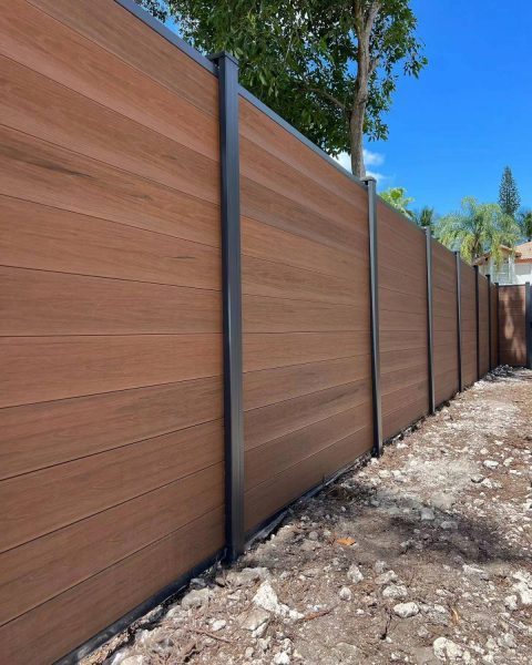 横向围栏,木塑复合,WPC围栏,围栏材料,围栏,户外围栏,木塑护栏,护栏