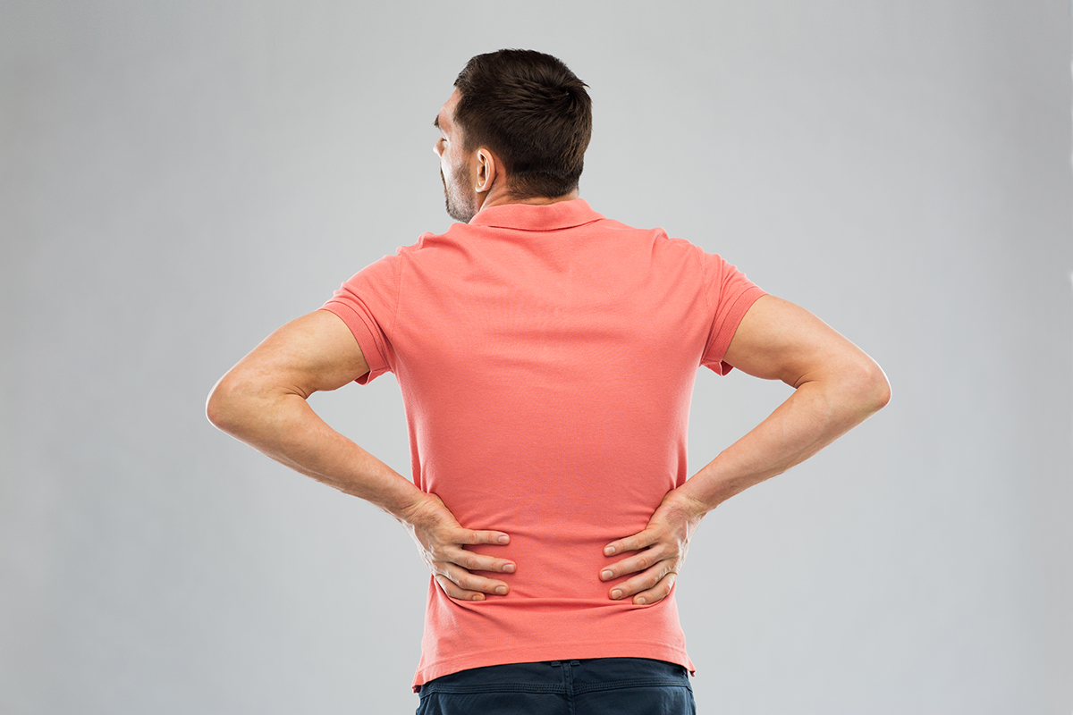 腰痛 肾痛 诊断 治疗 疼痛 症状 触发因素