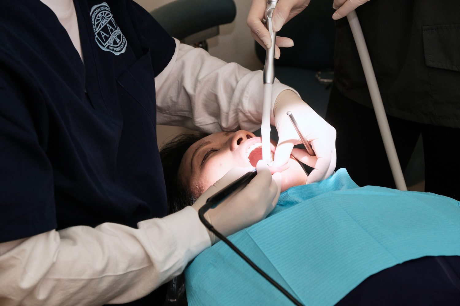 纽约 法拉盛 牙周病 植牙 医生 诊所 推荐