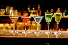 酒牌申请公司推荐  Michael & Jenny Floyd酒牌申请公司  (718)